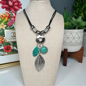 Chicos Whimsical Boho Statement Necklace Silver Turquoise Green Leaf Pendant